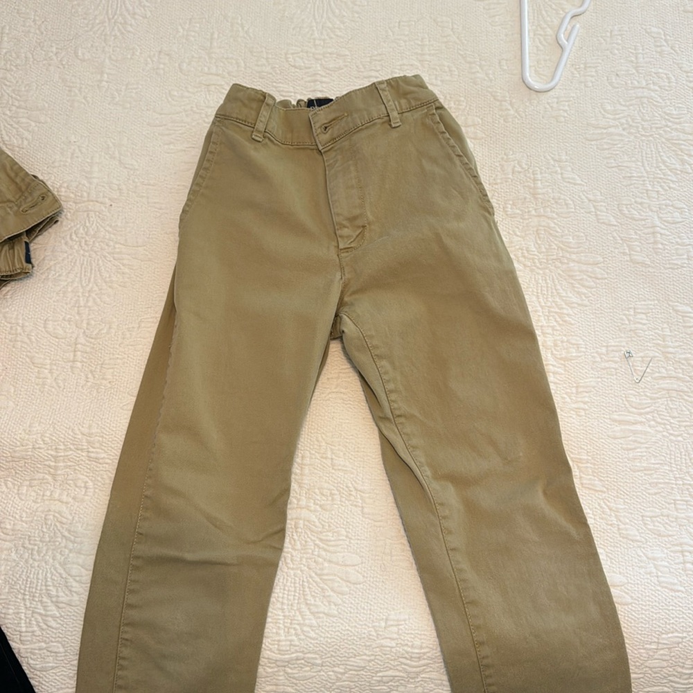 Children’s Place tan straight leg khaki pants. Flat front. Size 16